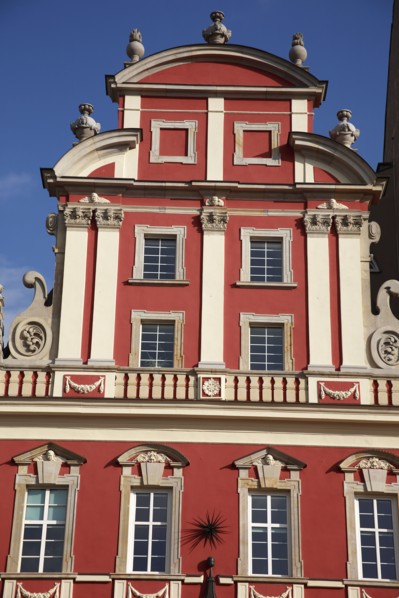 Poland, Wroclaw, pastel coloured building facade in the Rynek old town square.