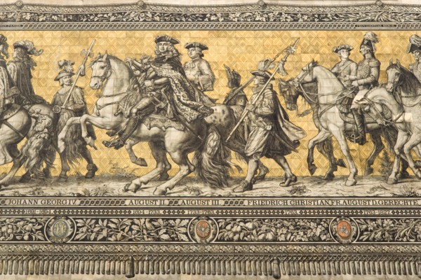 GERMANY, Saxony, Dresden, Fürstenzug or Procession of the Dukes in Auguststrasse a mural on 25,000