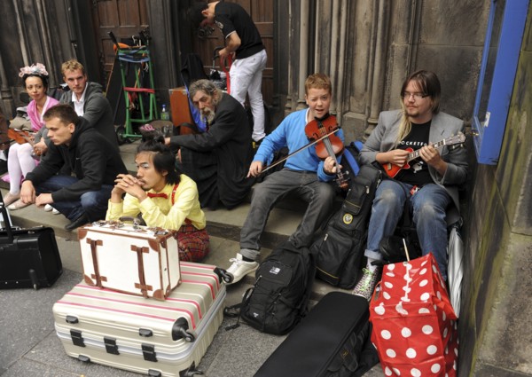 Scotland, Lothian, Edinburgh Fringe Festival of the Arts 2010, Street performers and various street