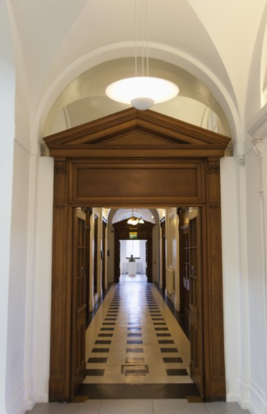 Ireland, North, Belfast, Botanic Gardens, Ulster Museum interior entrnce to the older part of the