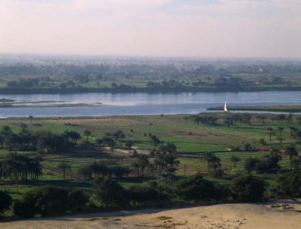 Beni Hasan, Nile Valley, Egypt. View over agricultural land in the flood plain of the River Nile