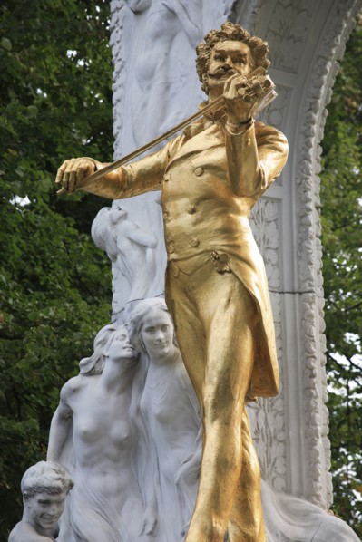 Statue of Johann Strauss in the Stadt Park. Photo: Bennett Dean