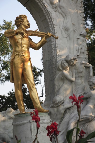 Statue of Johann Strauss in the Stadt Park. Photo: Bennett Dean