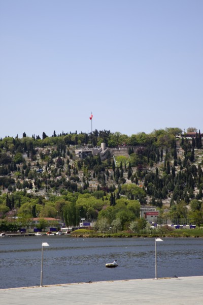 Turkey, Istanbul, Golden Horn view across water from the Halic conference centre. 
Photo : Stephen