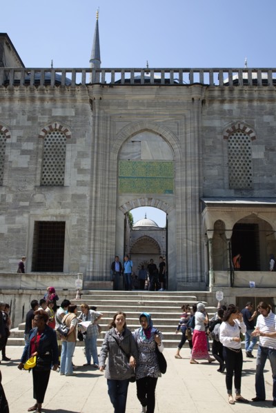 Turkey, Istanbul, Sultanahmet Camii Blue Mosque entrance. 
Photo : Stephen Rafferty