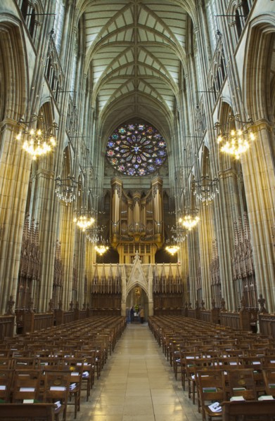 England, West Sussex, Shoreham-by-Sea, Lancing College Chapel interior view of the Nave. 
Photo :