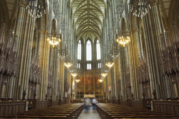 England, West Sussex, Shoreham-by-Sea, Lancing College Chapel interior view of the Nave. 
Photo :