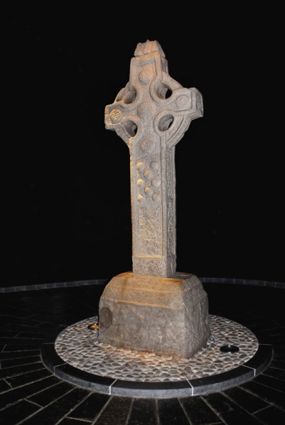 Ireland, County Offaly, Clonmacnoise monastery, South Cross preserved in controlled atmospheric