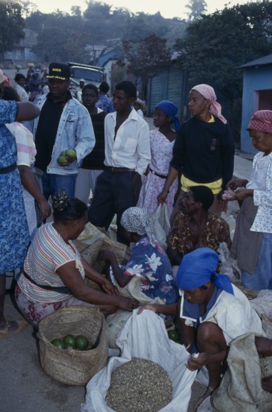 Dominican Republic, Markets, Market scene. Photo : Nancy Durrell McKenna