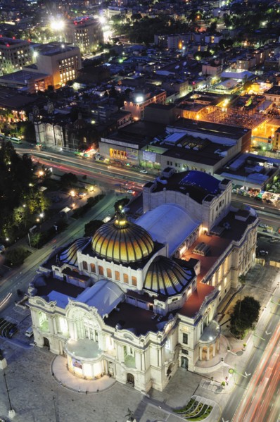 Mexico, Federal District, Mexico City, View over Palacio Bellas Artes at night from Torre