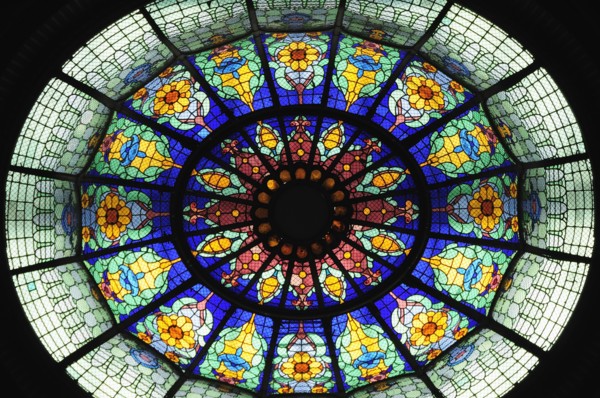 Mexico, Federal District, Mexico City, Detail of Tiffany glass window in the Gran Hotel Zocalo.
