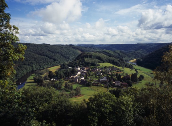Belgium, Luxembourg, Frahan, View from Rochehaut over village beside the River Semois surrounded by