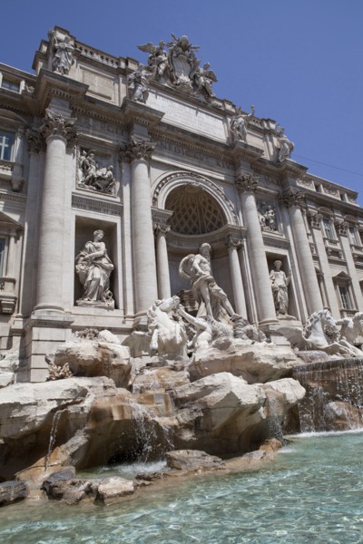 Italy, Lazio, Rome, Piazza di Trevi the baroque Trevi Fountain by Nicola Salvi 1762 against the