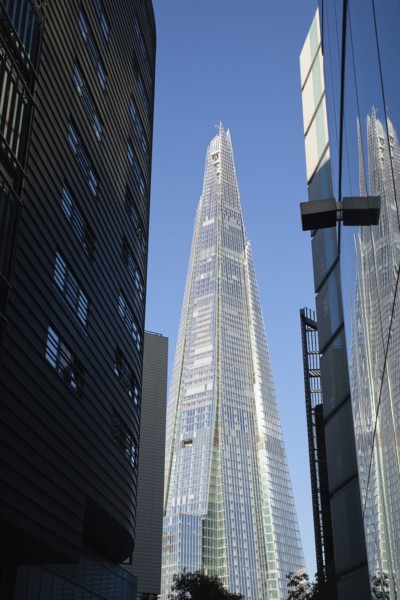 England, London, Southwark southbank The Shard skyscraper designed by Renzo Piano in the citys