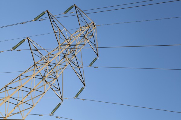 Environment, Power, Electricity, Pylons in the Hampshire countryside, England. 
Photo Bennett Dean