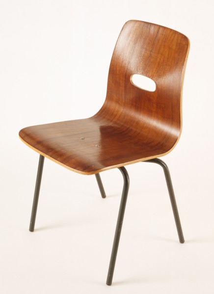 Chaise Q Stak, de Robin Day