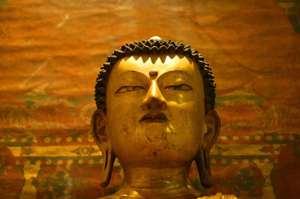 Bouddha assis (détail)
