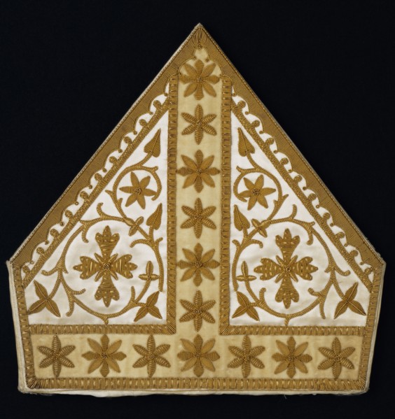 Pugin, Mitre