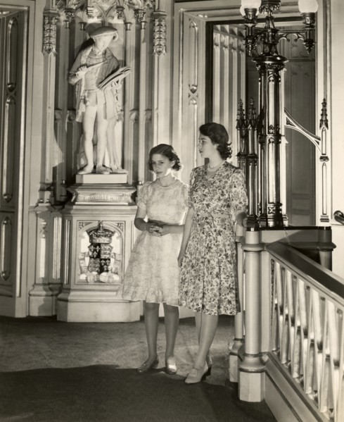 Les princesses Margaret et Elisabeth au Château de Windsor