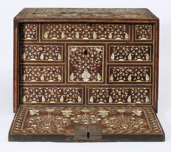 Coffret de rangement à abattant, Inde