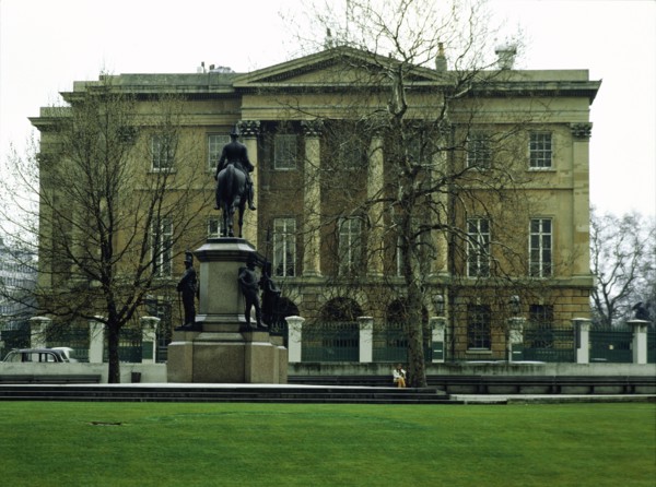 Exterior view of Apsley House. London, England