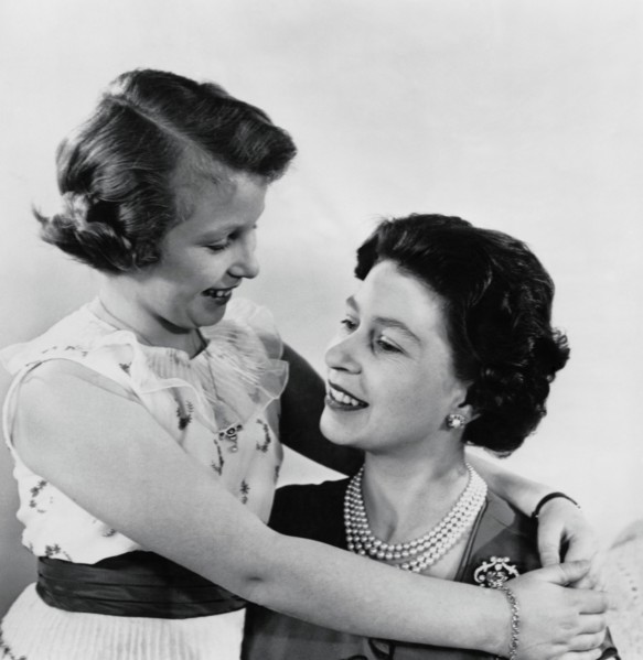 La reine Elisabeth II et sa fille la princesse Anne