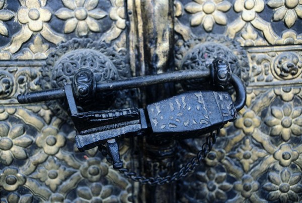 Détail de verrou, Mani Keshar Chowk, Patan, Népal, Inde.