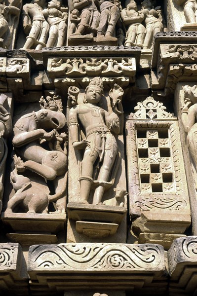 Temple de Parsvanatha, à Khajuraho, en Inde