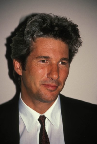 Entertainment News - December 00, 1988