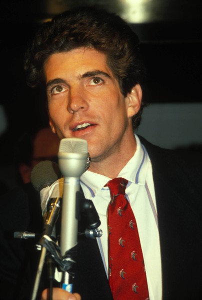 Entertainment News - December 00, 1988