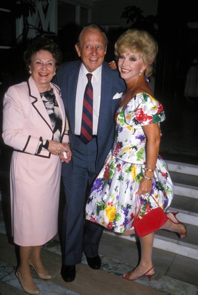 Entertainment News - December 00, 1988