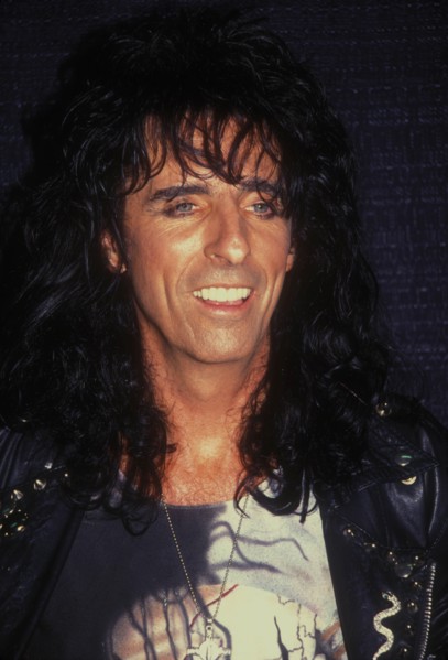Entertainment News - December 00, 1989