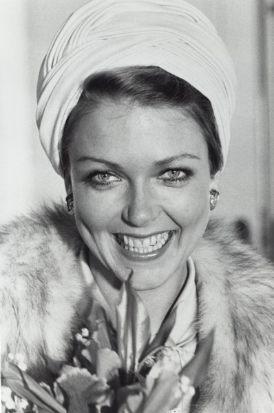 Entertainment News - March 8, 1974
