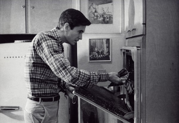 Entertainment News - May 25, 1967