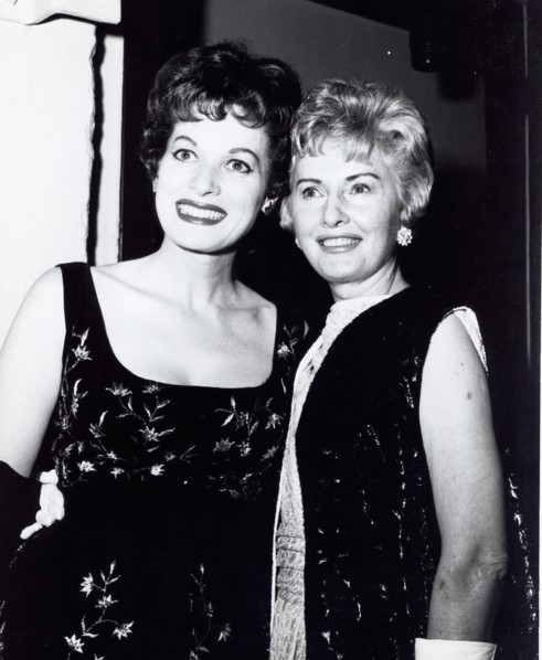 Barbara Stanwyck: American Actress Model Dancer Movie Star