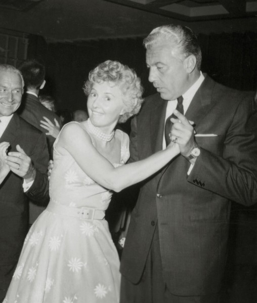 Barbara Stanwyck: American Actress Model Dancer Movie Star
