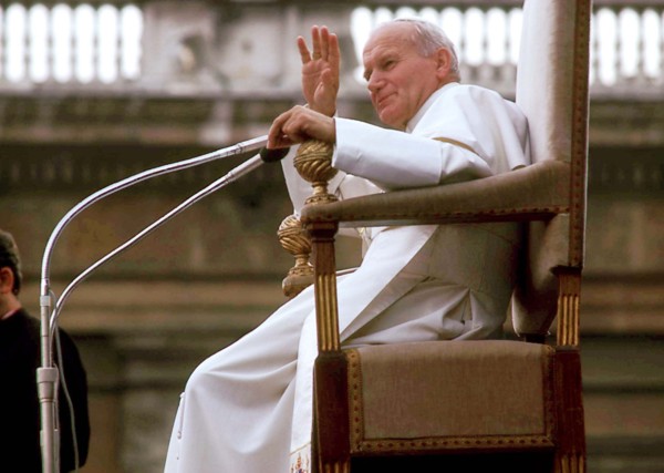 Pope Retro 2 Angelo