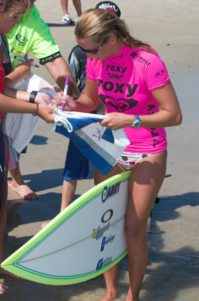 Mar 03, 2004; Snapper Rocks, Queensland, Australia; Association of Surfing Professionals (ASP)
