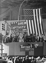 LMY21T01_HRF8BY.JPG