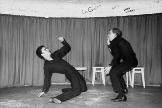 Danseurs sur la scène du Golf-Drouot, 1964