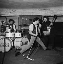 Le Bobbie Clarke Noise, 1964