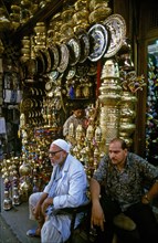 SHOPKEEPERS AT THE KHAN EL KHALILI BAZAAR, EGYPT