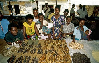 LOCALS AT MARKET, ZAMBIA