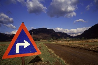 right turn sign