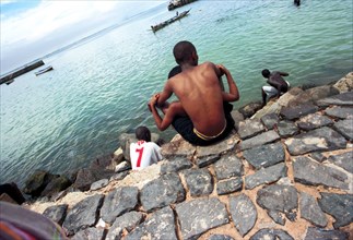 9/2003 Ile de Goree off Dakar, Senegal

sea, boats, water, boat, black couple, rocks, quey,