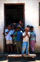 Zulu children in a doorway