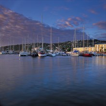 KNYSNA WATERFRONT