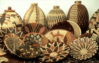 Assorted Baskets
\n