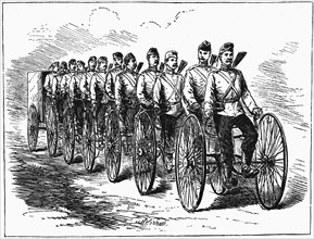Le multicycle a usage militaire invente par Singer & Co.