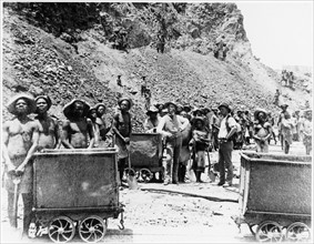 Zulu 'boys' at De Beers diamond mines